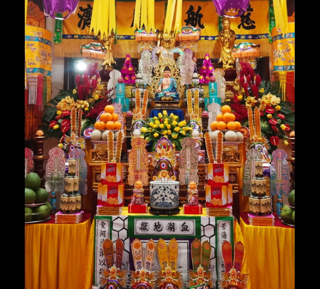 bàn thờ dâng sao giải hạn